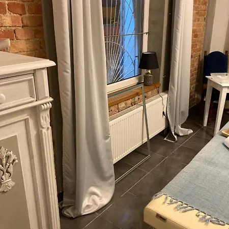 Italiana Z Prywatnymi Lazienkami & Odnowa Biologiczna 3* Γκντίνια