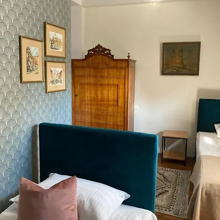 Italiana Z Prywatnymi łazienkami&odnowa Biologiczna Gdynia