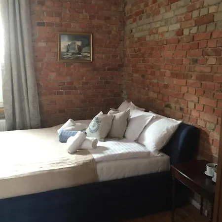 Italiana Z Prywatnymi łazienkami&odnowa Biologiczna 3*