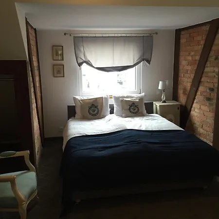 Italiana Z Prywatnymi łazienkami&odnowa Biologiczna Nocleg ze śniadaniem 3*