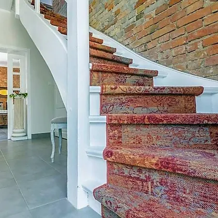 Italiana Z Prywatnymi Lazienkami & Odnowa Biologiczna Bed and Breakfast