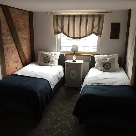 Italiana Z Prywatnymi łazienkami&odnowa Biologiczna 3* Gdynia