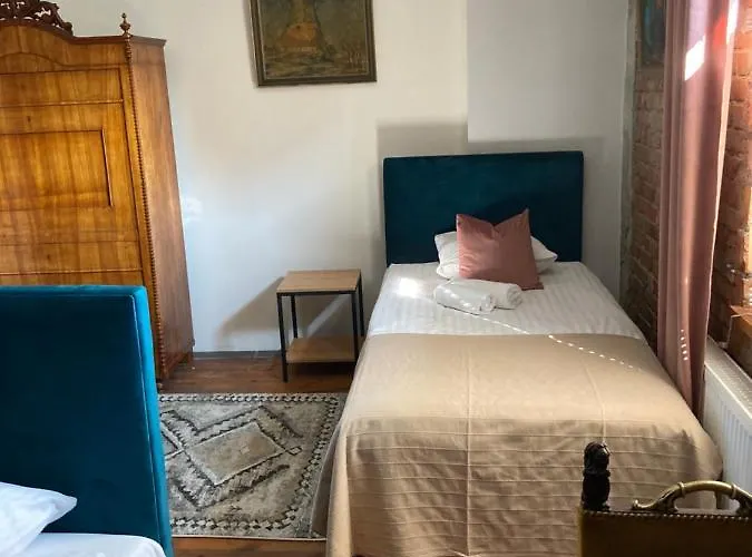 Italiana Z Prywatnymi Lazienkami & Odnowa Biologiczna 3*