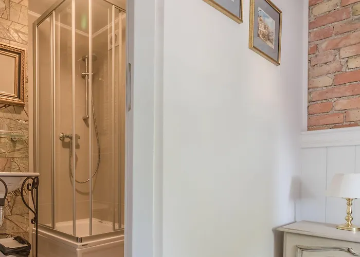 Italiana Z Prywatnymi Lazienkami & Odnowa Biologiczna Bed & Breakfast Gdynia