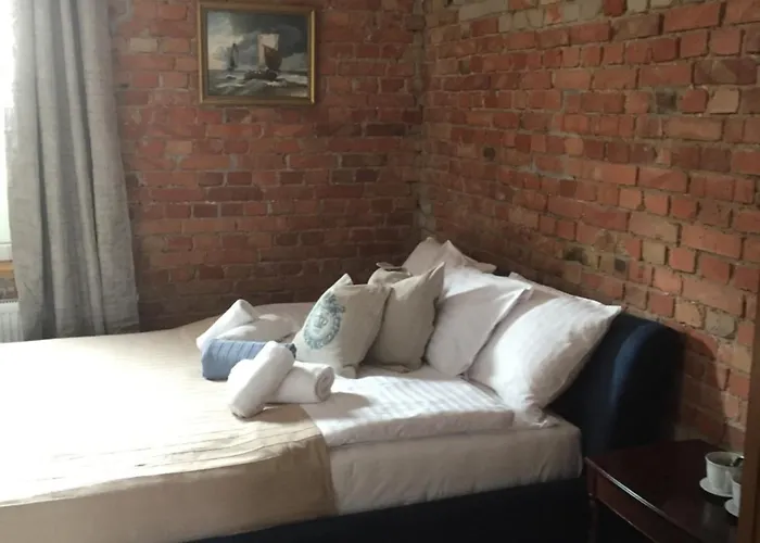 Italiana Z Prywatnymi Lazienkami & Odnowa Biologiczna 3*