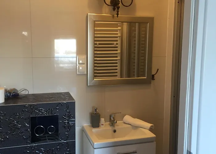 Bed & Breakfast Italiana Z Prywatnymi Lazienkami & Odnowa Biologiczna 3*