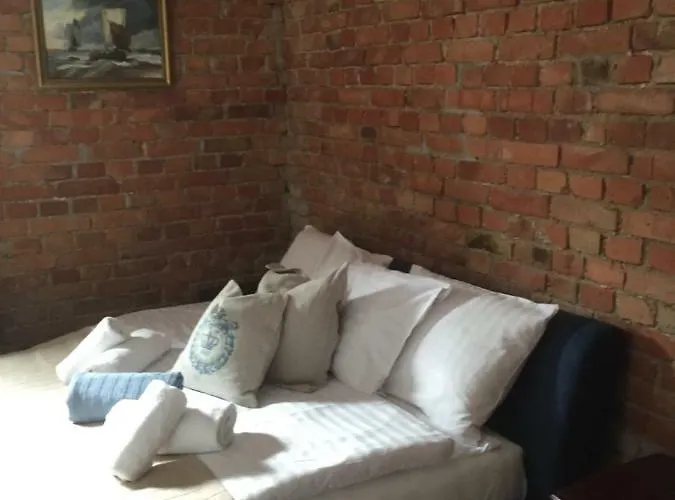 Italiana Z Prywatnymi Lazienkami & Odnowa Biologiczna Bed & Breakfast 3*